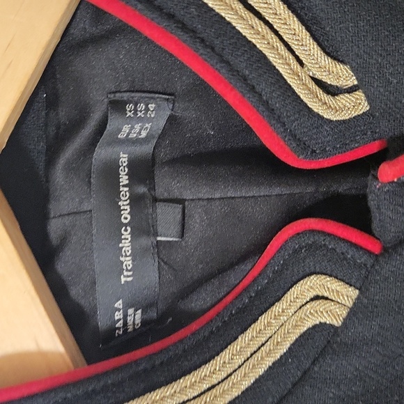 Zara Military  style embroidered - Picture 3 of 7